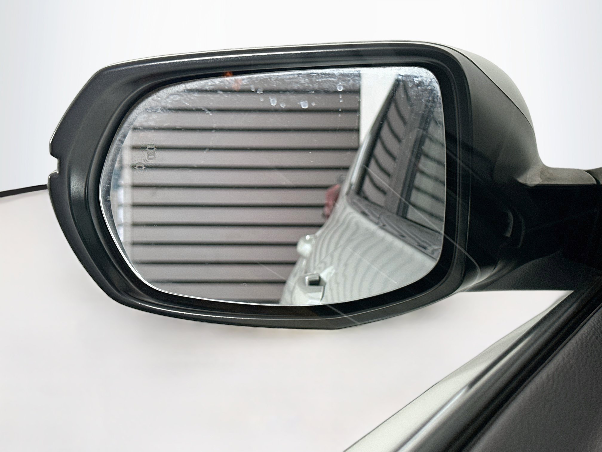 Used 2018 Honda CR-V Touring image 16