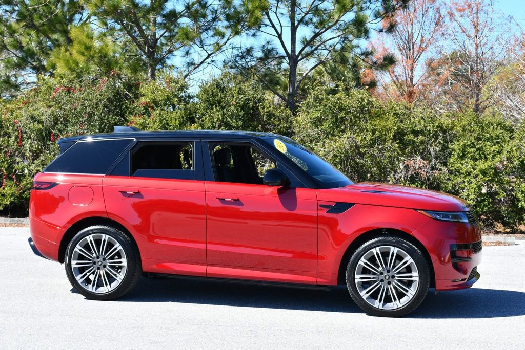 Used 2024 Land Rover Range Rover Sport Dynamic SE image 8