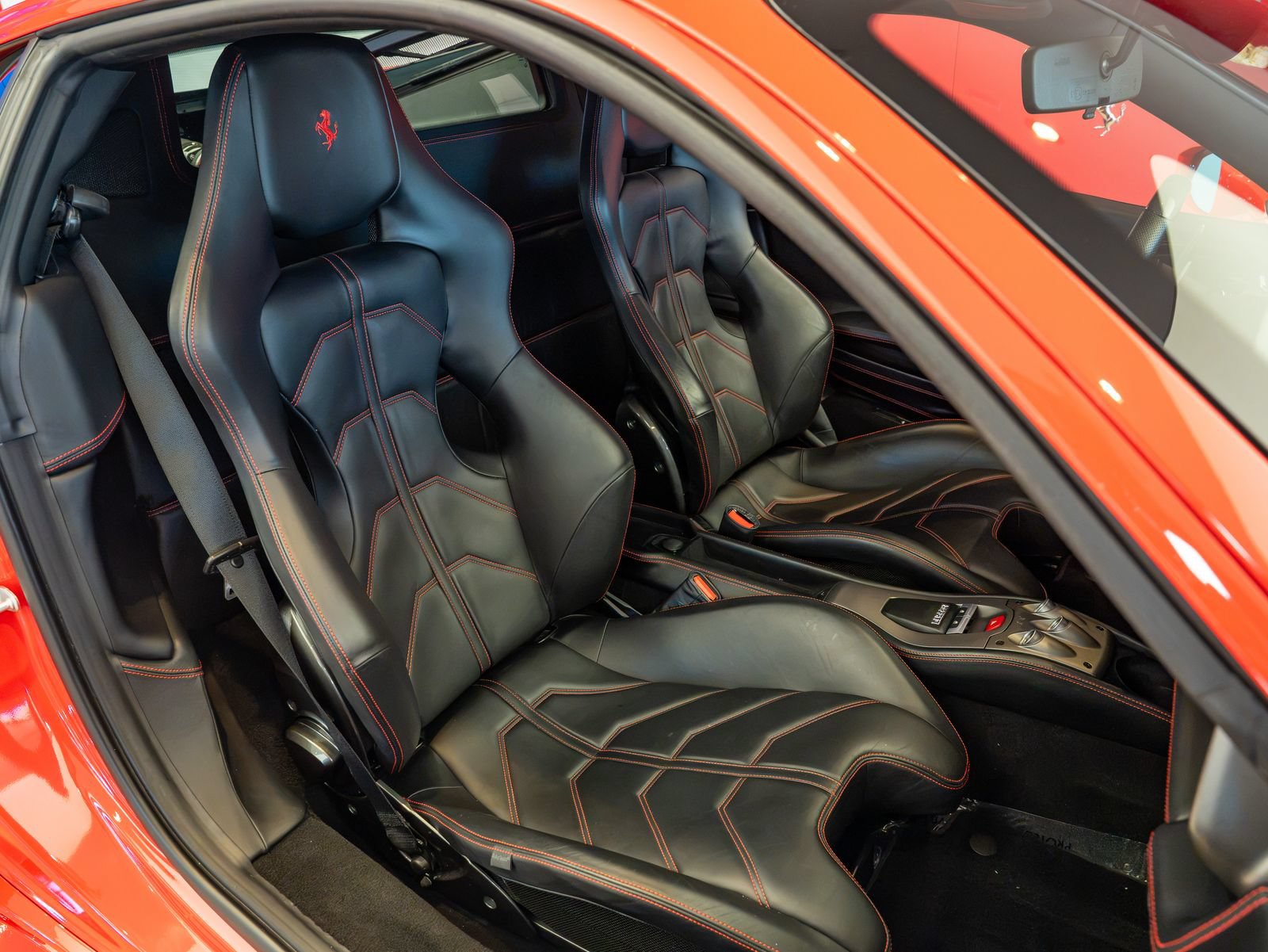 Certified 2014 Ferrari 458 Italia Coupe RWD image 19