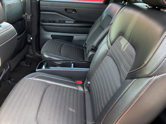 Used 2023 Nissan Pathfinder Rock Creek AWD/4WD image 10