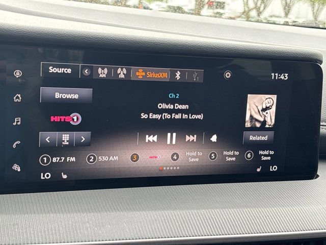 Used 2025 Nissan Murano SV FWD image 25