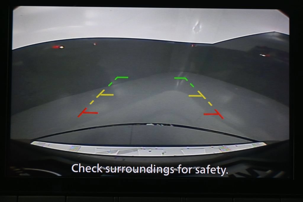 Certified 2023 Nissan Rogue SV FWD image 17