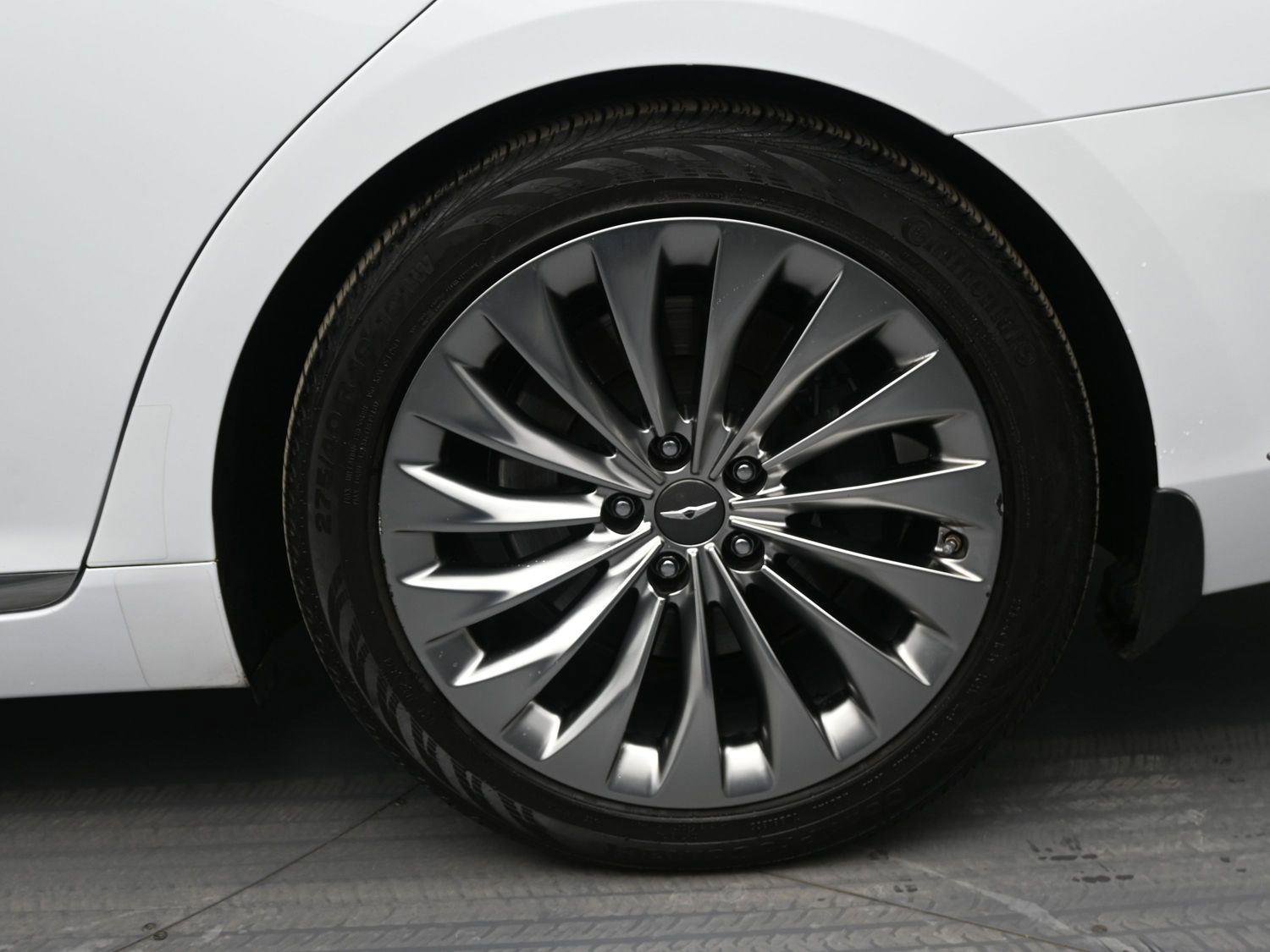 Used 2019 Genesis G90 5.0 Ultimate image 13