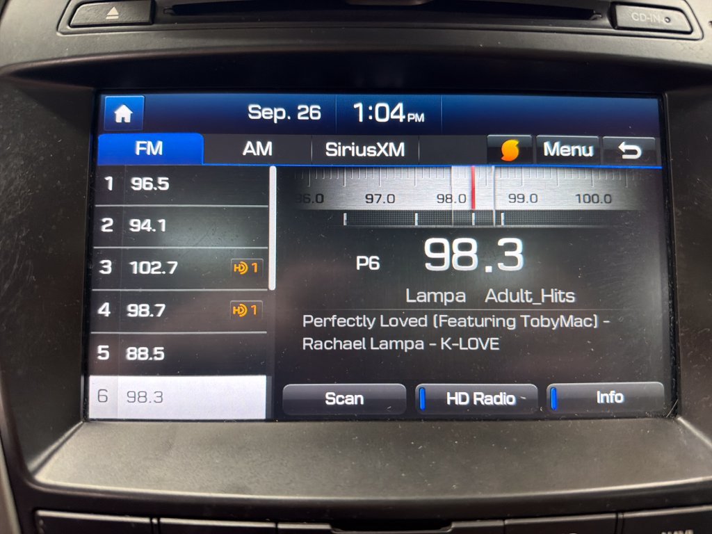 Used 2017 Hyundai Santa Fe Limited FWD image 26