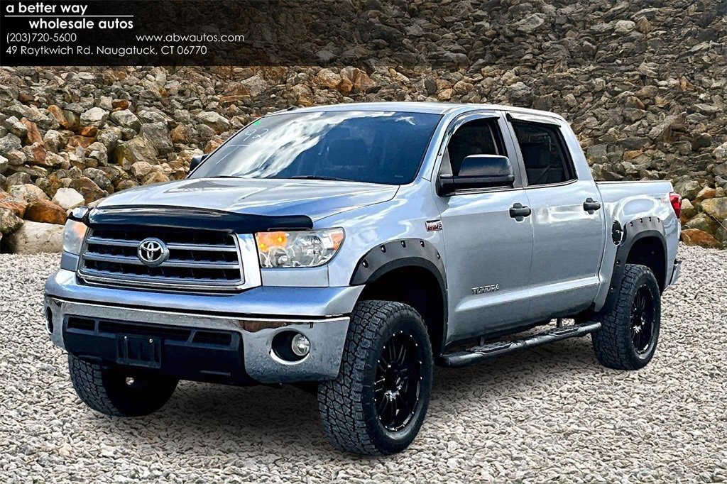Used 2011 Toyota Tundra 4x4 CrewMax image 1
