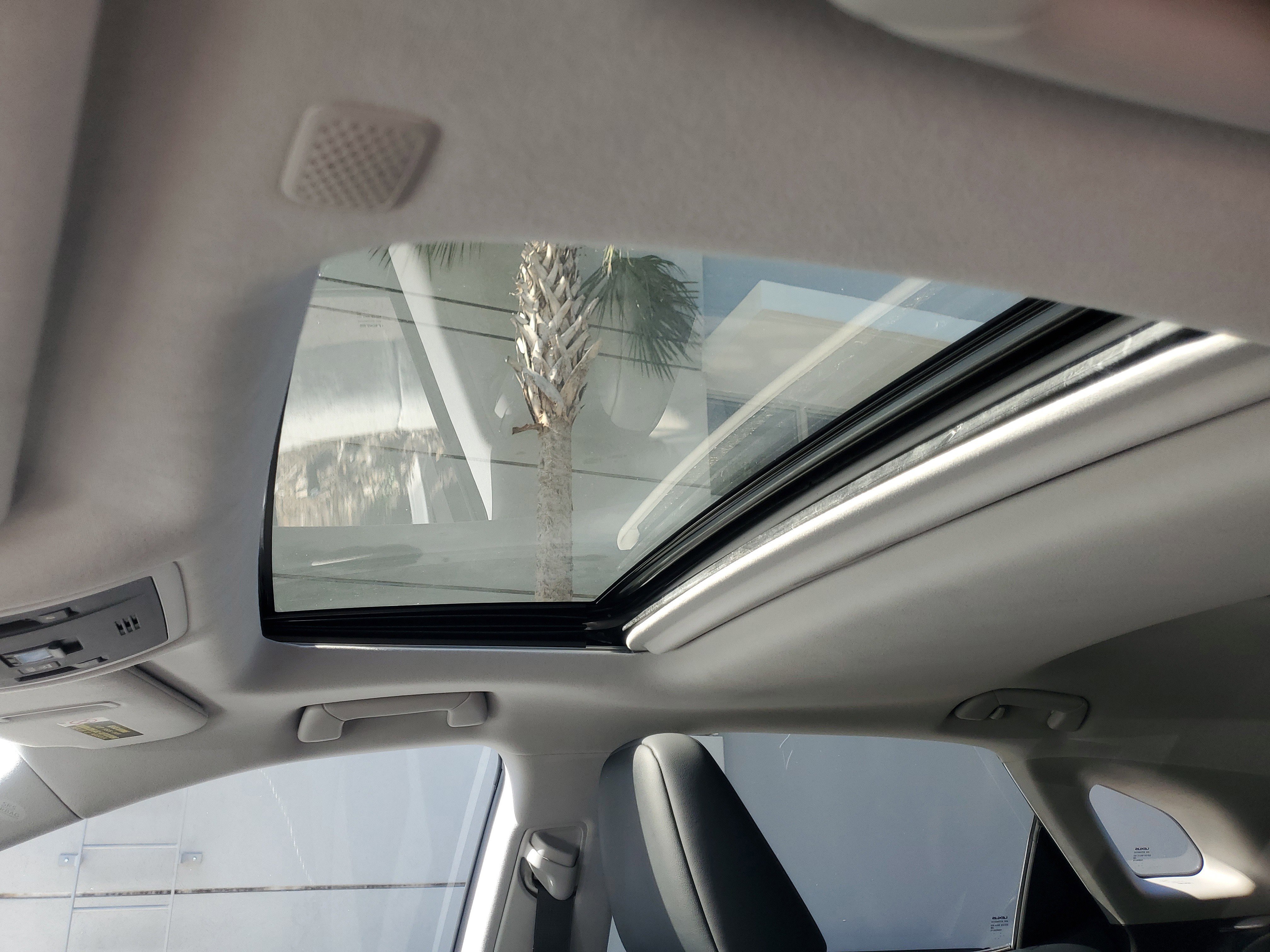 Certified 2020 Lexus RX 350 FWD w/ Premium Package image 18