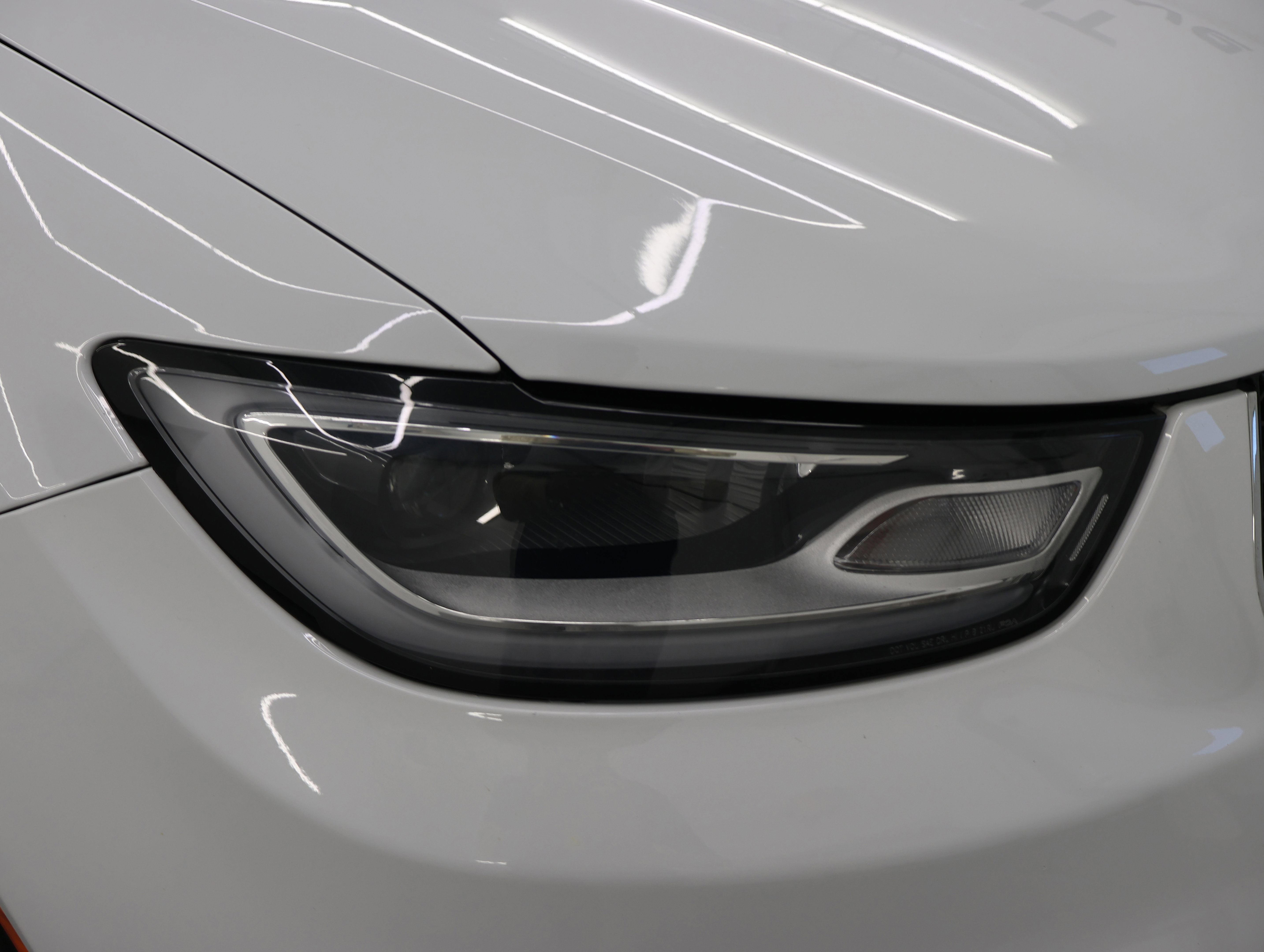 Used 2024 Chrysler Pacifica Touring-L FWD image 21