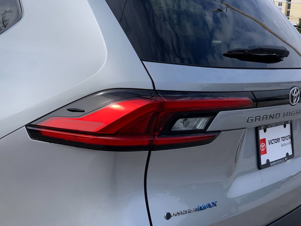 Used 2024 Toyota Grand Highlander MAX Platinum image 36