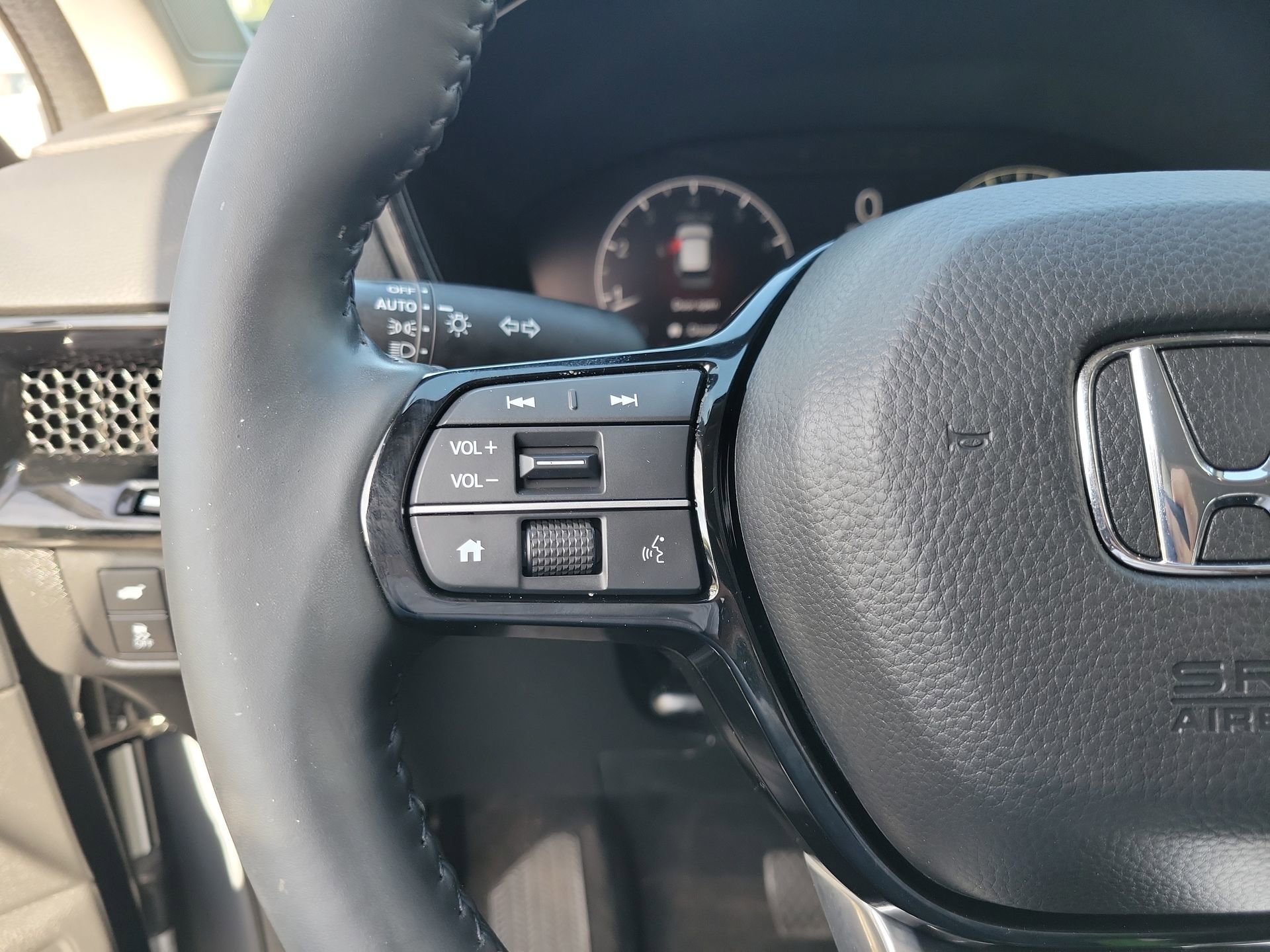 Used 2024 Honda CR-V EX-L image 30