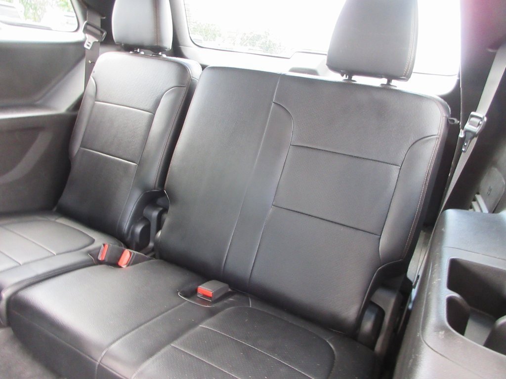 Used 2018 Chevrolet Traverse LT image 18