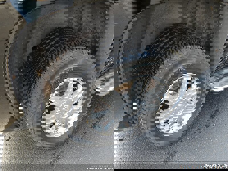 Used 2007 Cadillac Escalade EXT EXT w/ Climate Package image 17