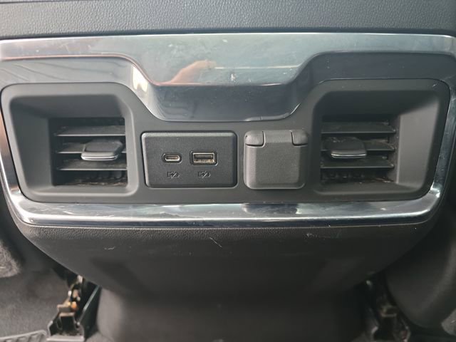 Used 2022 Chevrolet Silverado 3500 LTZ w/ LTZ Plus Package image 37