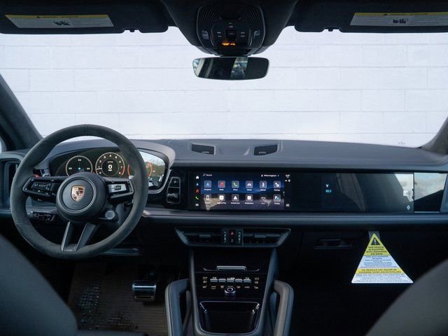 New 2026 Porsche Cayenne GTS image 21