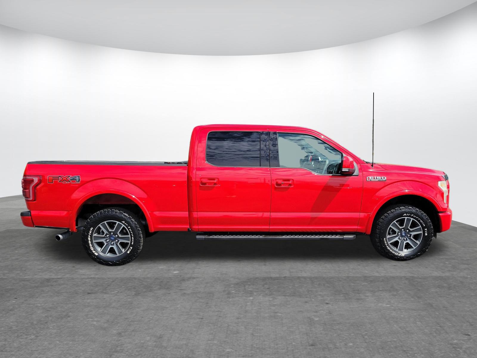 Used 2015 Ford F150 Lariat image 25