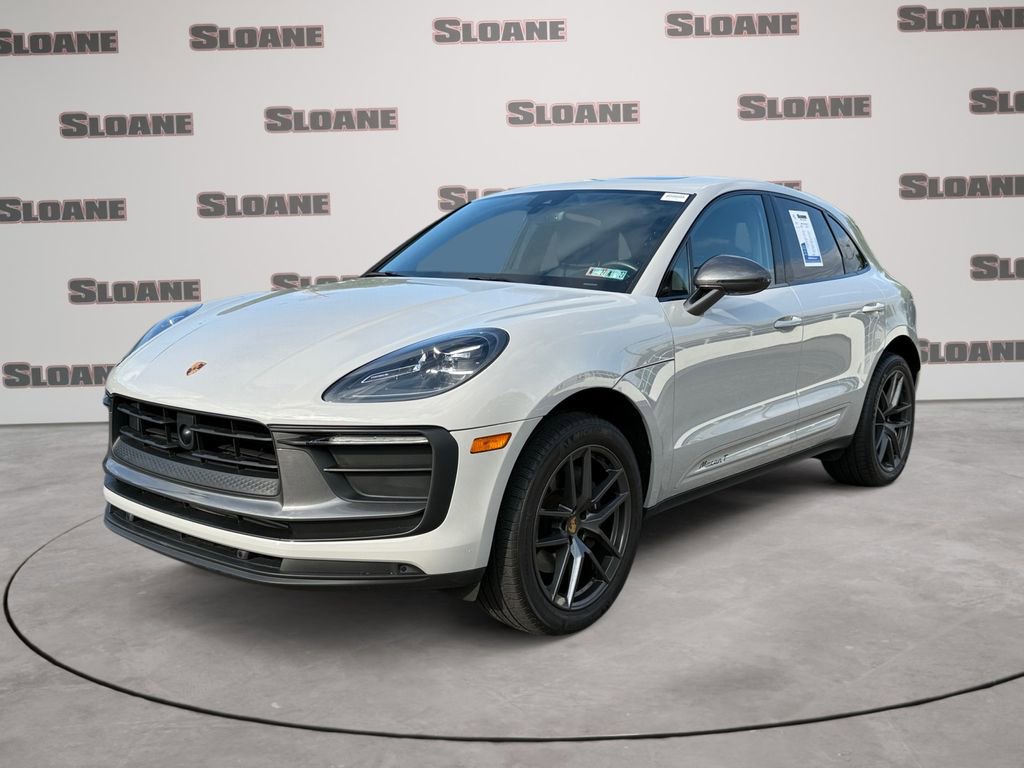 Used 2023 Porsche Macan Turbo AWD/4WD image 1
