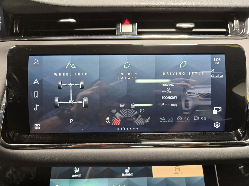 Used 2023 Land Rover Range Rover Evoque R-Dynamic SE image 25