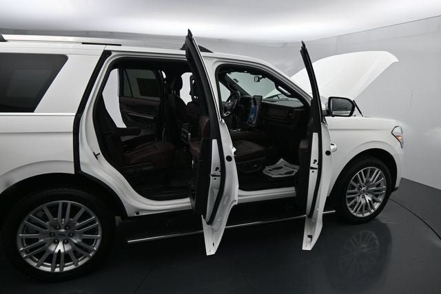 Certified 2024 Ford Expedition Limited AWD/4WD image 13