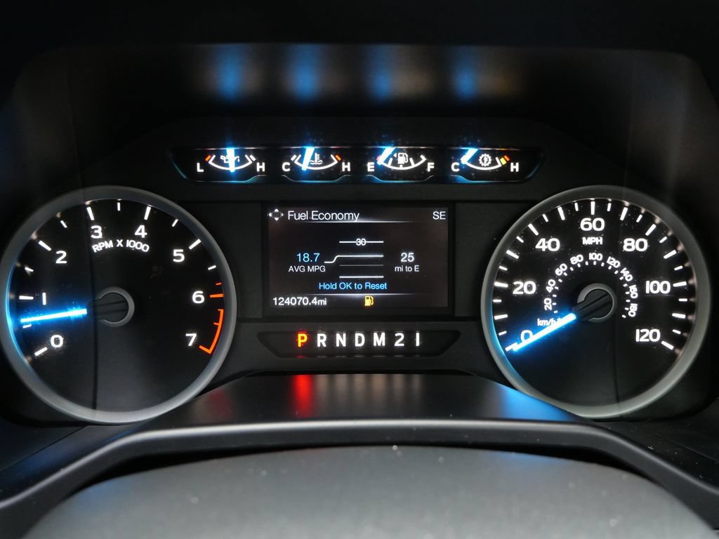 Used 2016 Ford F150 XLT w/ Equipment Group 302A Luxury AWD/4WD image 27