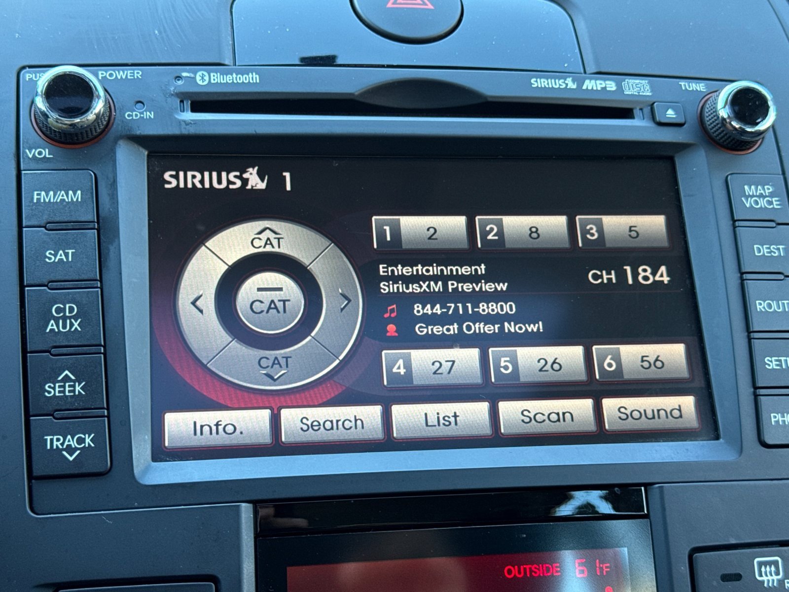 Used 2011 Kia Forte EX w/ Tech Pkg image 17