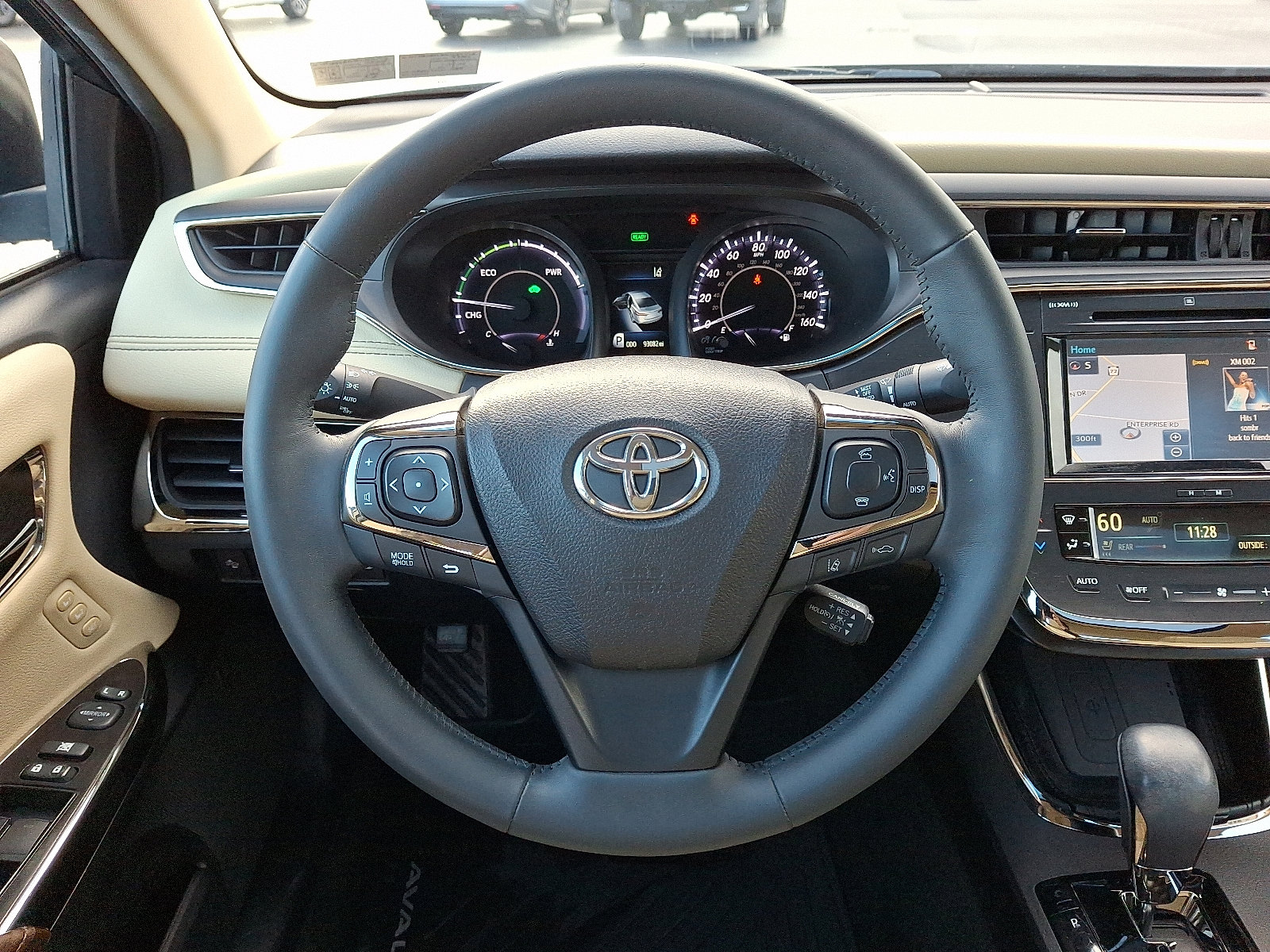 Used 2016 Toyota Avalon Limited image 19
