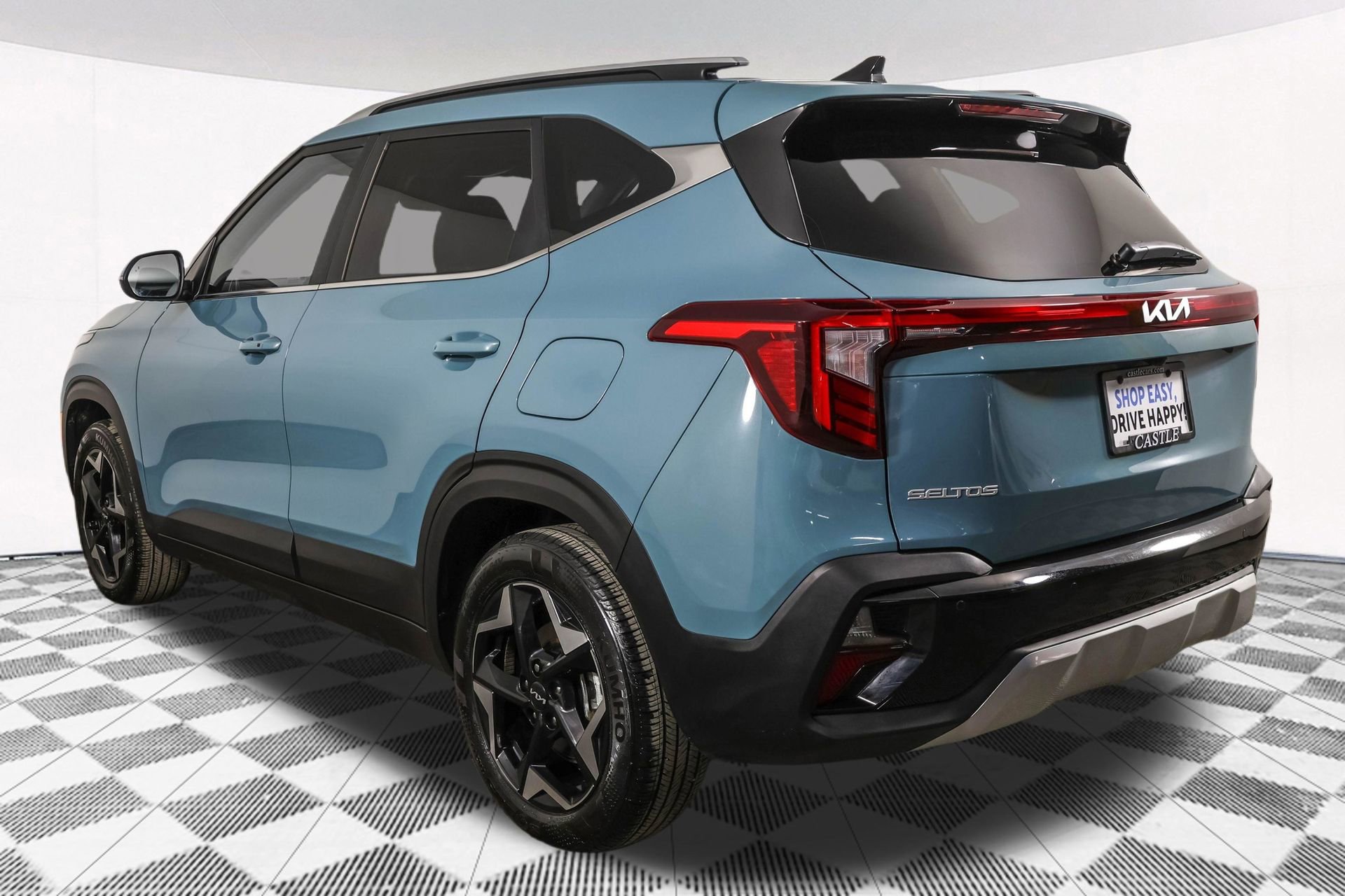 Used 2025 Kia Seltos EX image 20