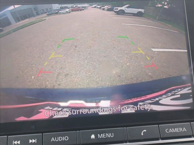 Used 2023 Nissan Altima 2.5 SR FWD image 13