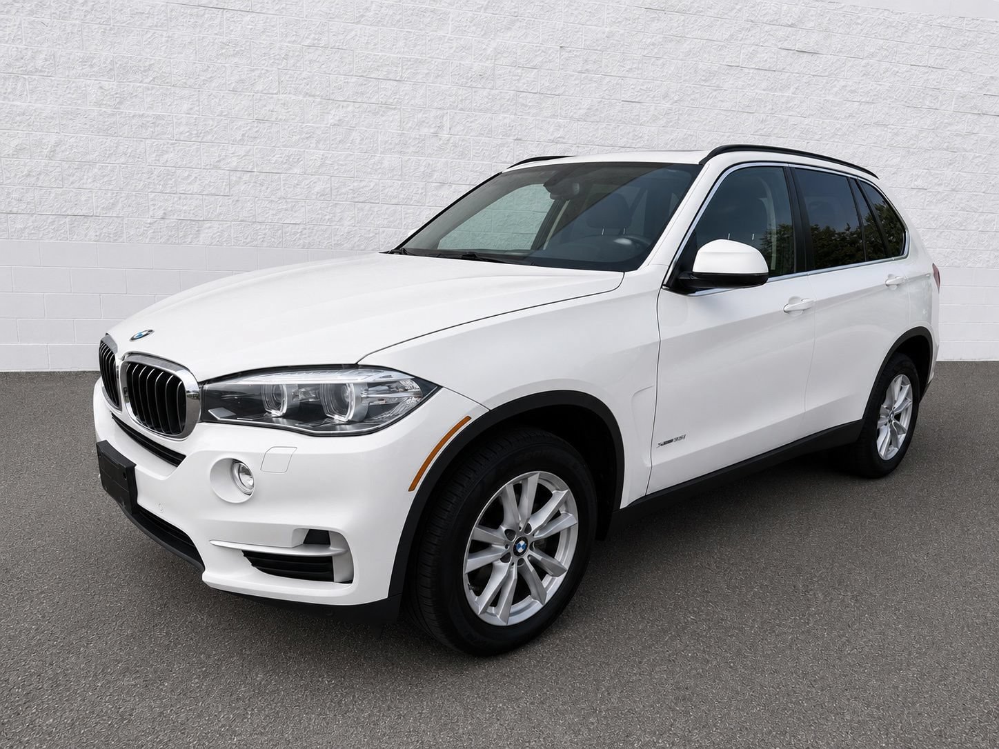 Used 2014 BMW X5 xDrive35i AWD/4WD image 1