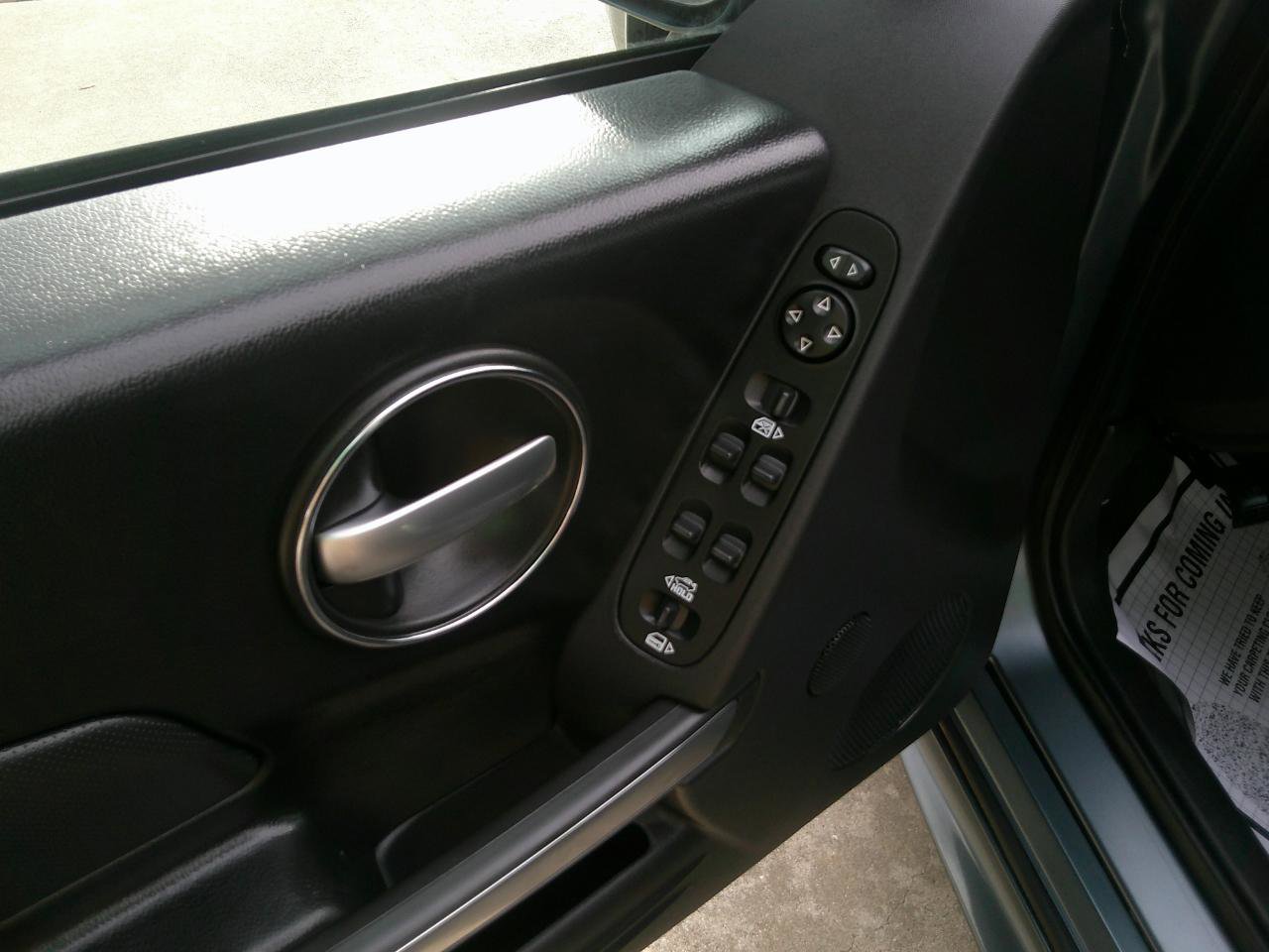 Used 2006 Pontiac Grand Prix w/ Preferred Package image 9