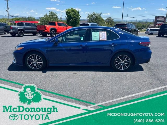 Certified 2023 Toyota Camry XLE w/ Cold Weather Package FWD image 5