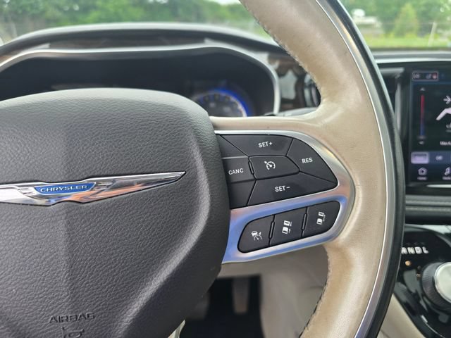 Used 2021 Chrysler Pacifica Limited w/ Premium & Safety Sphere Group AWD/4WD image 29
