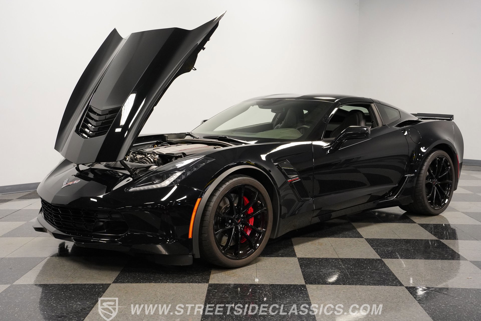Used 2019 Chevrolet Corvette Grand Sport w/ Battery Protection Package image 31