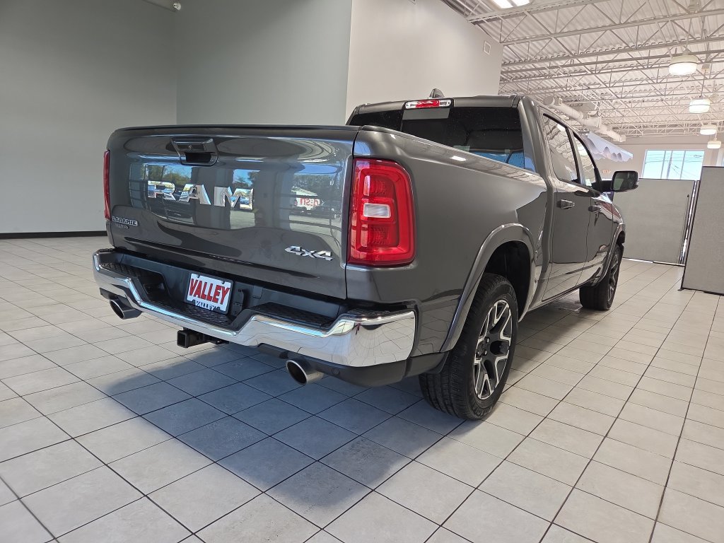 Used 2026 RAM 1500 Laramie AWD/4WD image 12