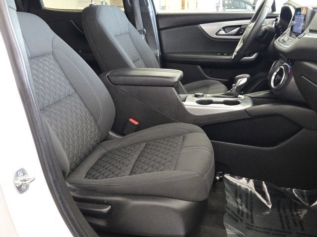 Used 2021 Chevrolet Blazer LT FWD image 4