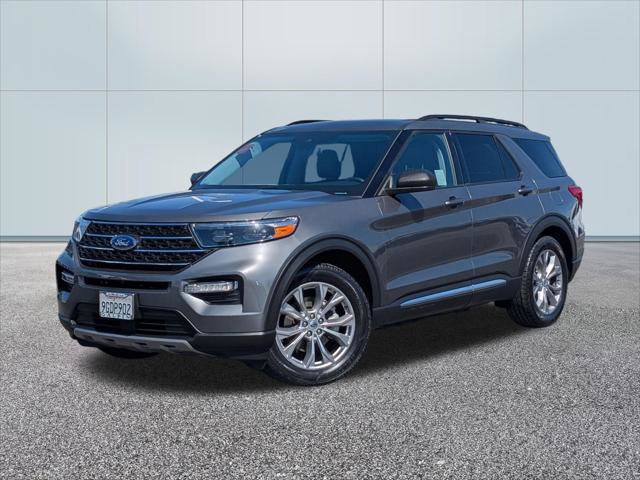 Certified 2023 Ford Explorer XLT w/ Equipment Group 202A RWD image 1