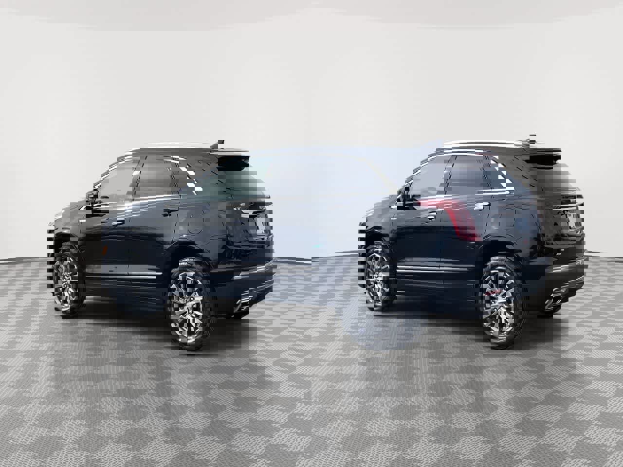 Certified 2025 Cadillac XT5 Premium Luxury w/ LPO, Floor Liner Package image 6