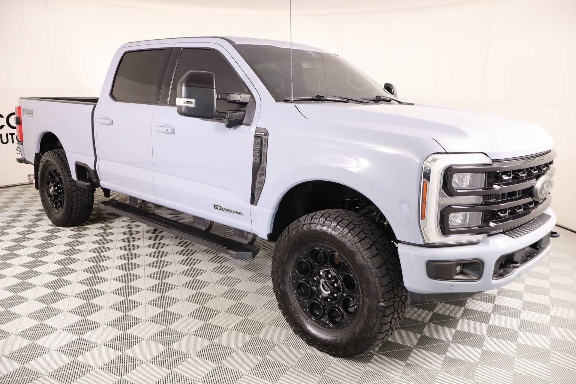 Used 2024 Ford F250 Lariat w/ Lariat Ultimate Package AWD/4WD image 1