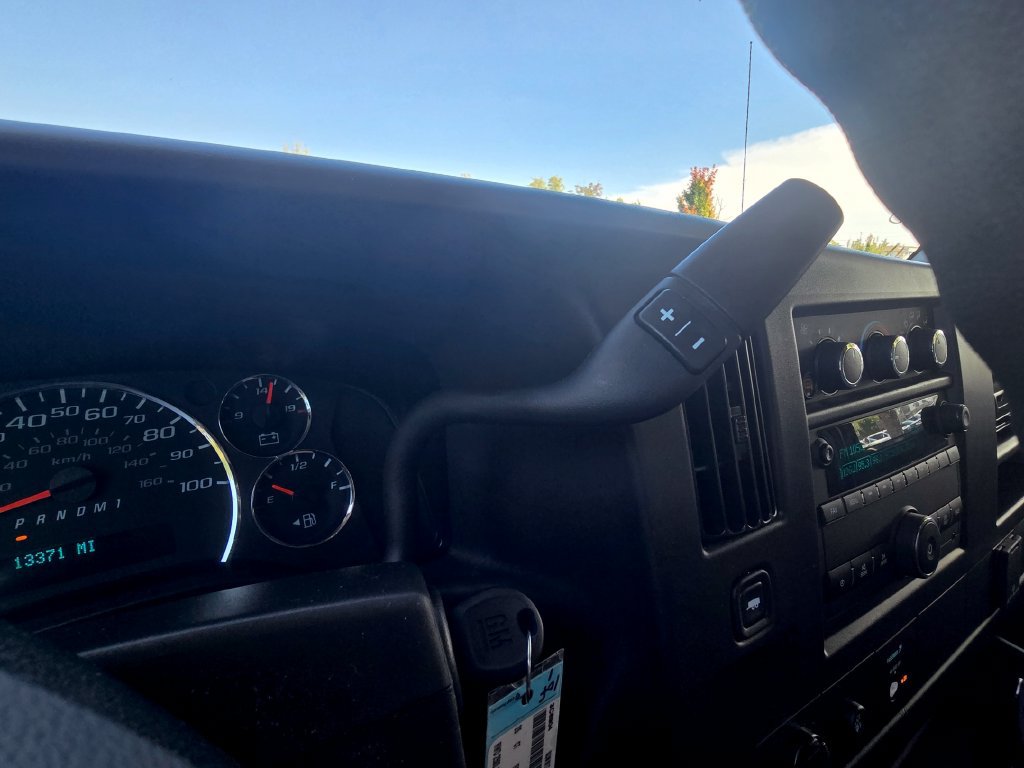 Certified 2025 Chevrolet Express 2500 w/ Driver Convenience Package RWD image 24