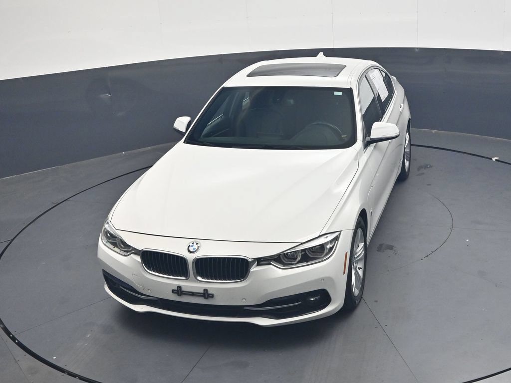 Used 2018 BMW 330e RWD image 32