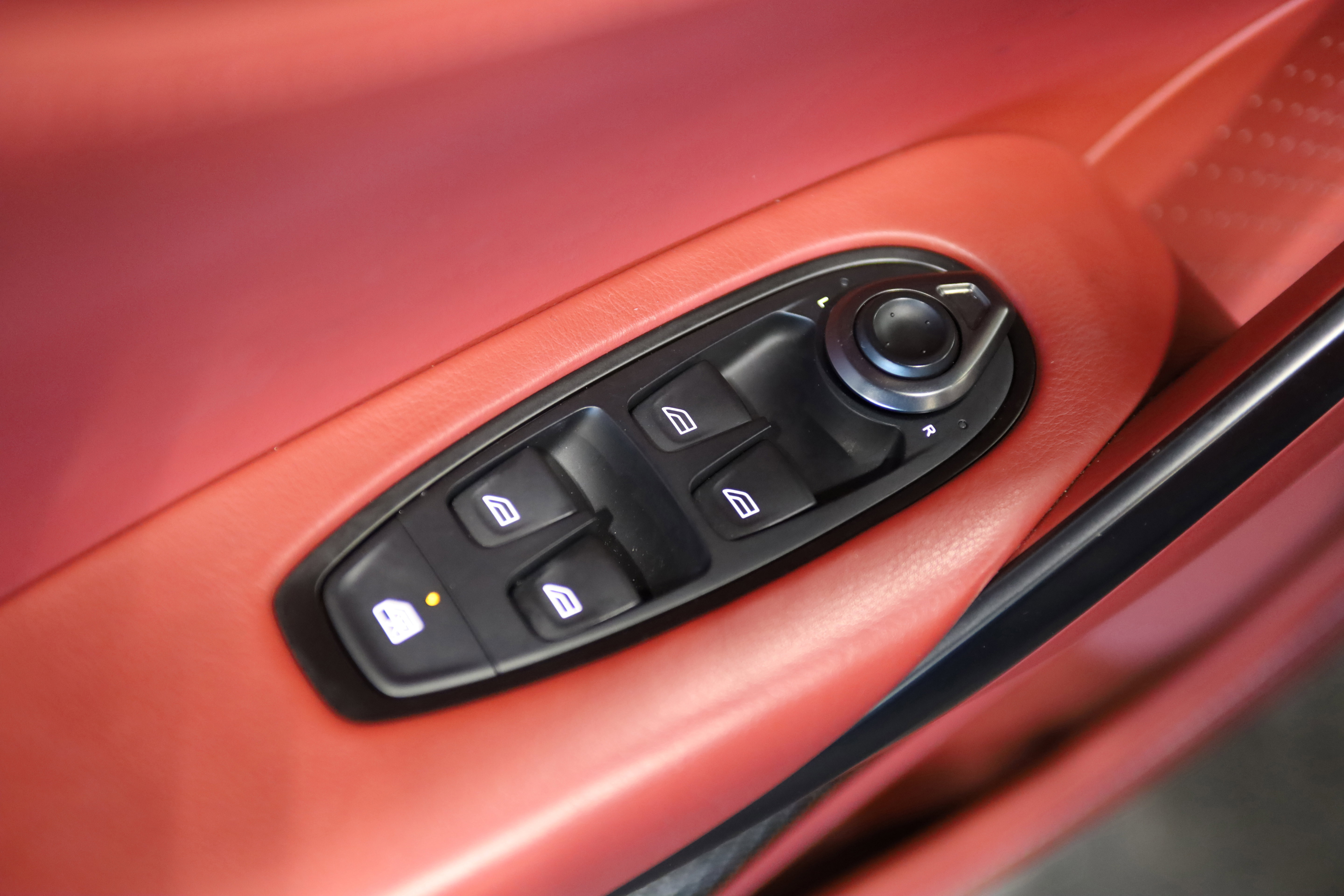 Used 2023 Aston Martin DBX 707 AWD/4WD image 15