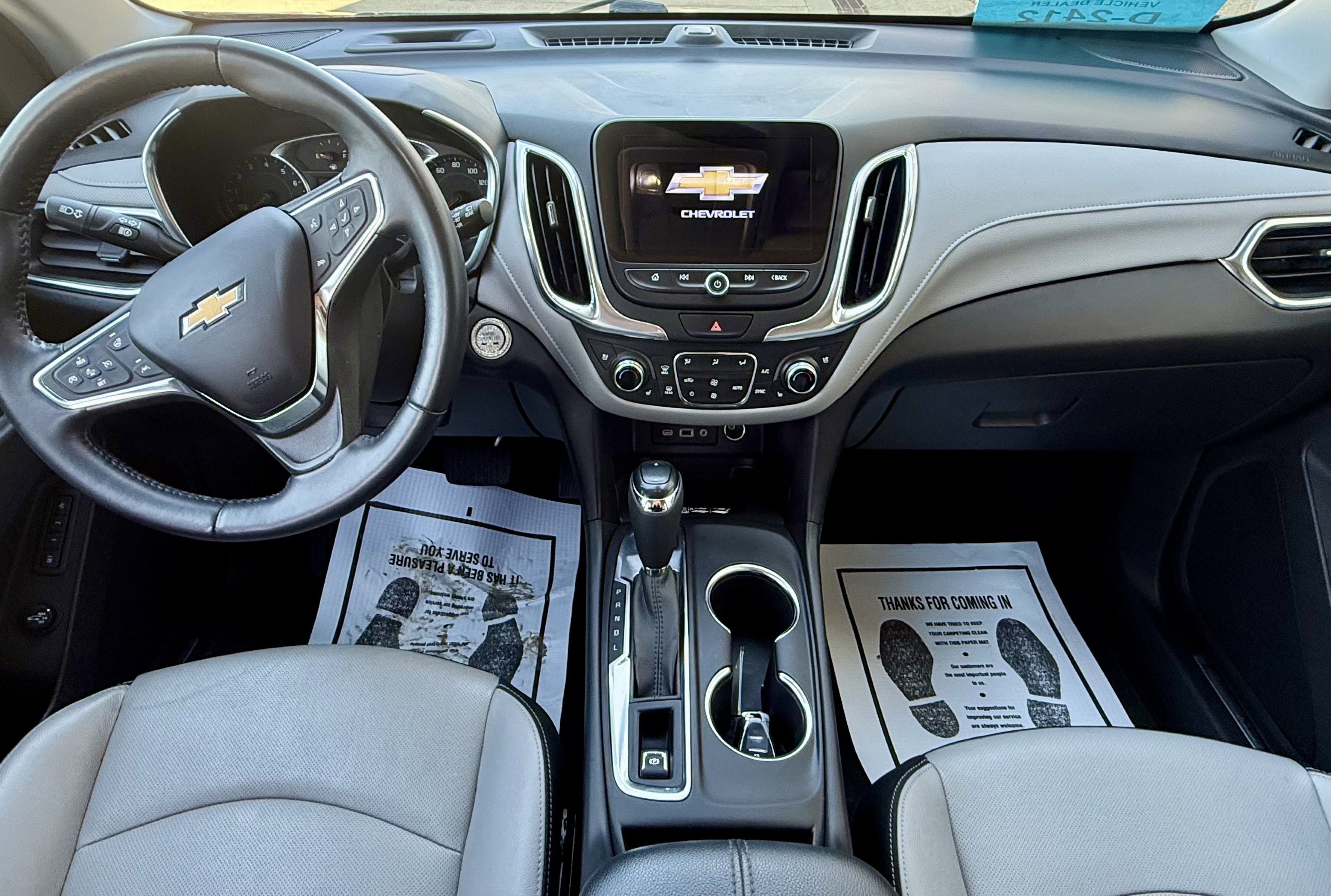 Used 2021 Chevrolet Equinox Premier AWD/4WD image 12
