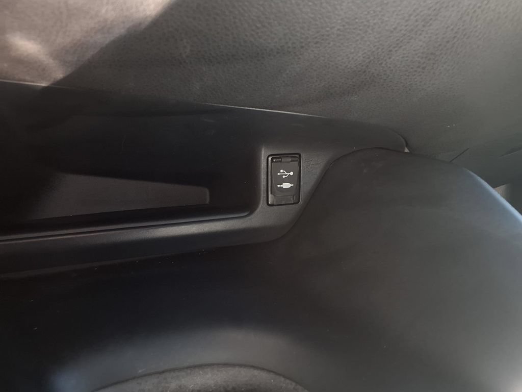 Certified 2018 Toyota C-HR XLE FWD image 13
