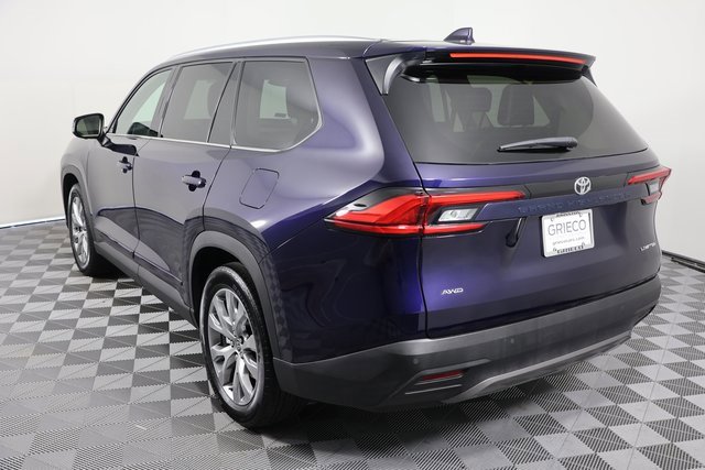 Used 2024 Toyota Grand Highlander Limited image 6