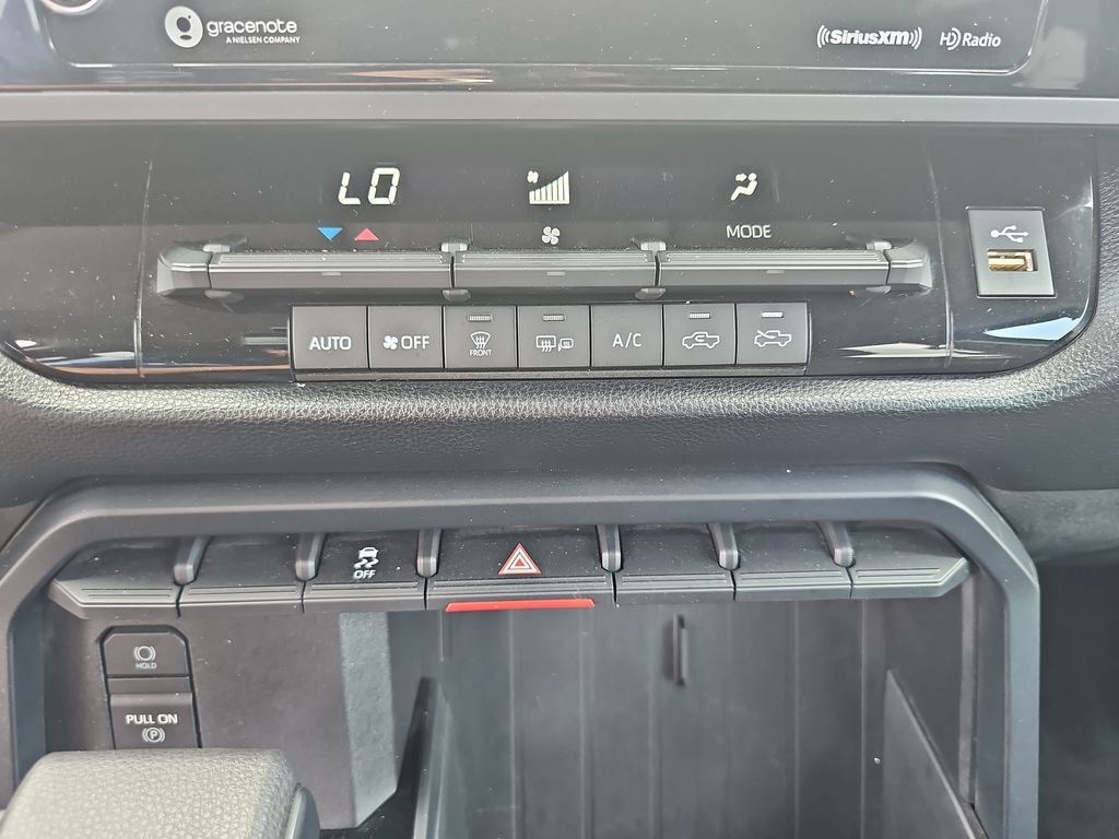 Used 2023 Toyota Tundra SR5 w/ SR5 Convenience Package AWD/4WD image 28