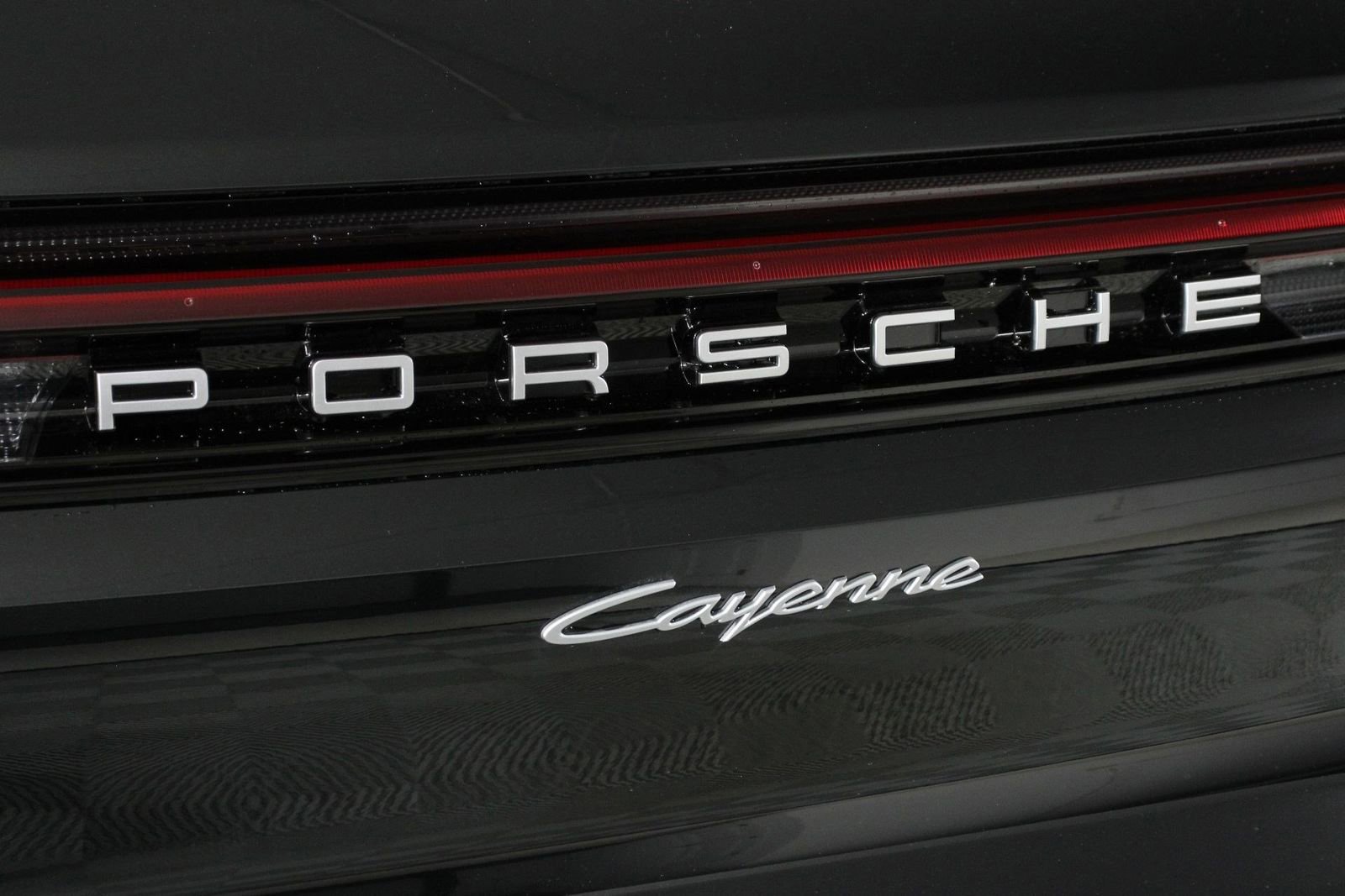 New 2026 Porsche Cayenne AWD/4WD image 22