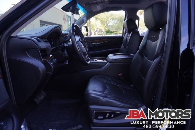 Used 2018 Cadillac Escalade Premium Luxury AWD/4WD image 83