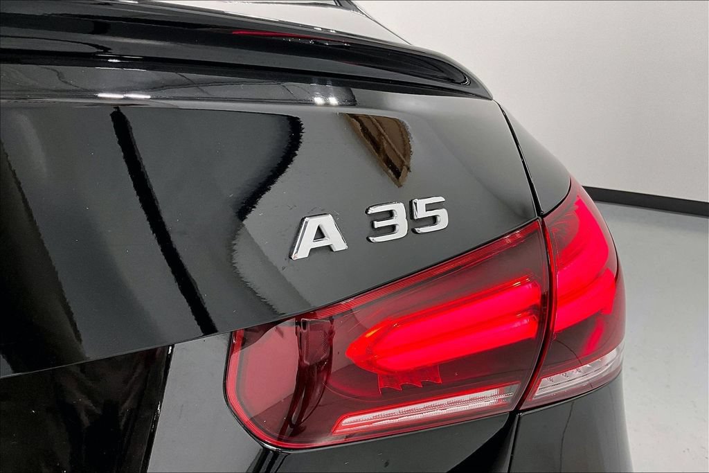 Used 2021 Mercedes-Benz A 35 AMG 4MATIC image 37