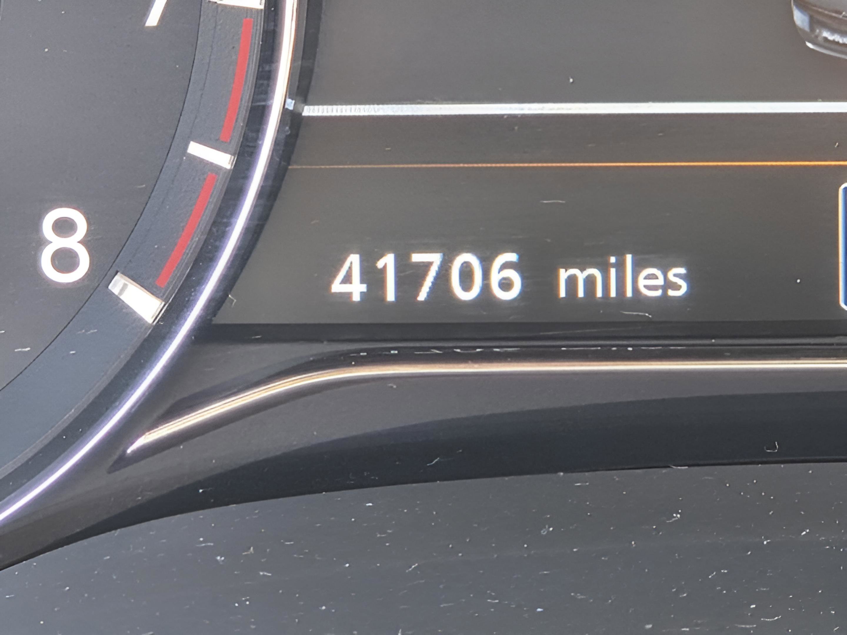 Used 2024 INFINITI QX80 Sensory RWD image 22