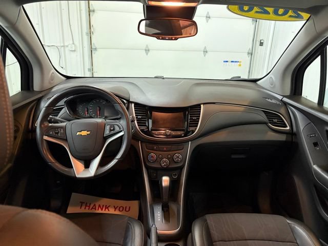 Used 2020 Chevrolet Trax LT w/ LT Convenience Package AWD/4WD image 20