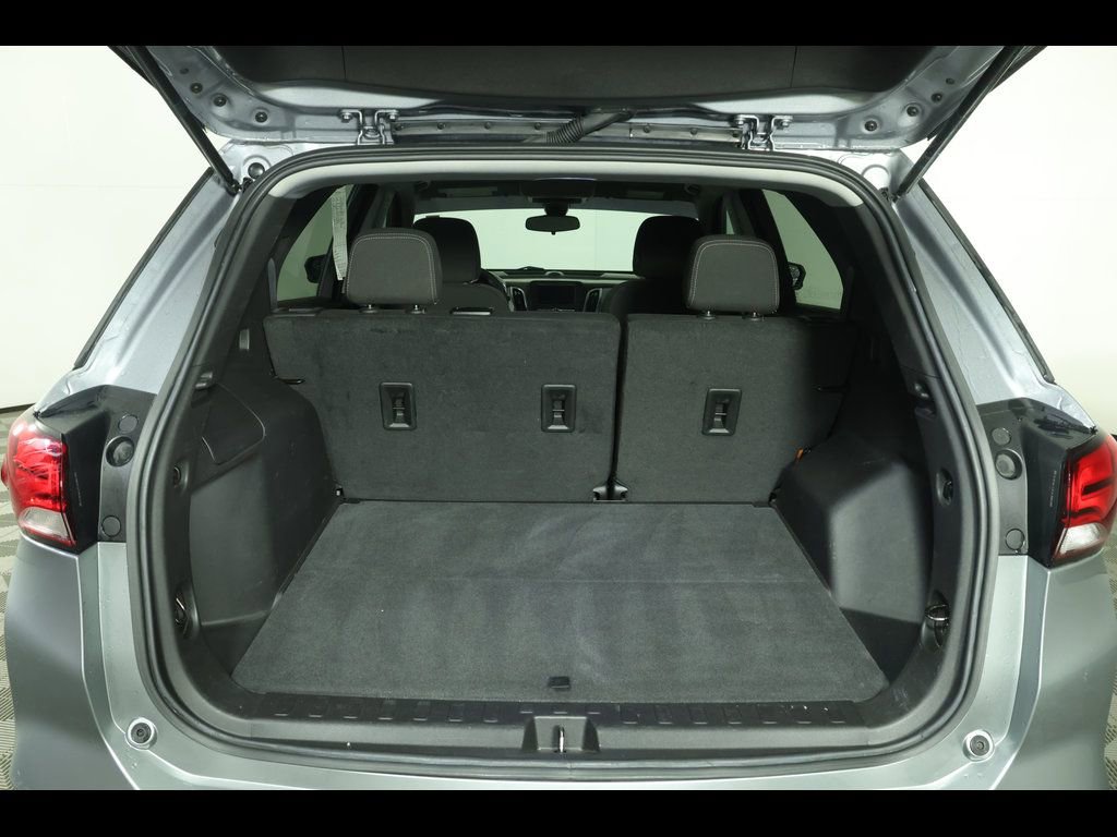 Used 2024 Chevrolet Equinox LS w/ LS Convenience Package image 12