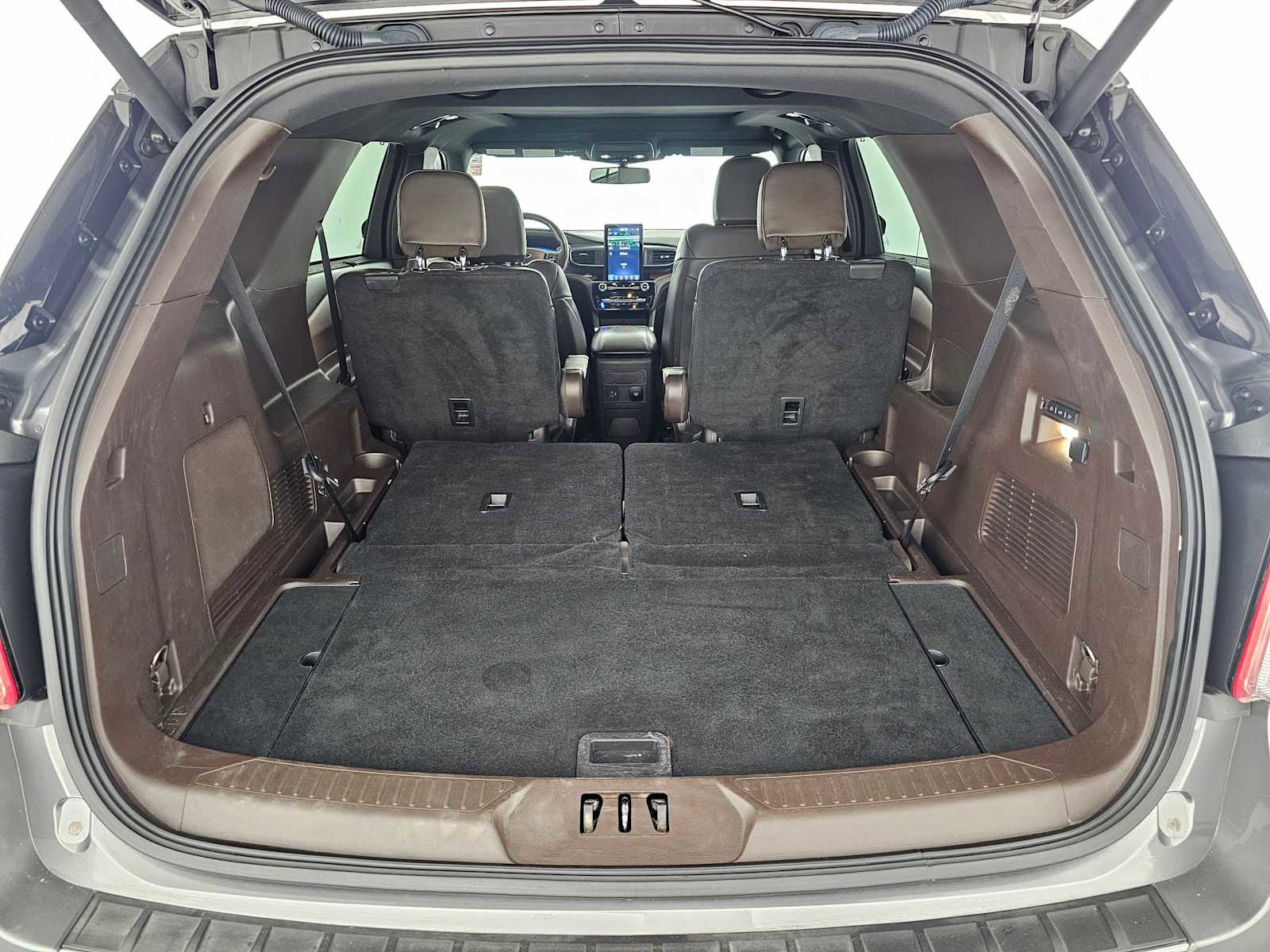 Used 2022 Ford Explorer King Ranch w/ Class IV Trailer Tow Package image 16